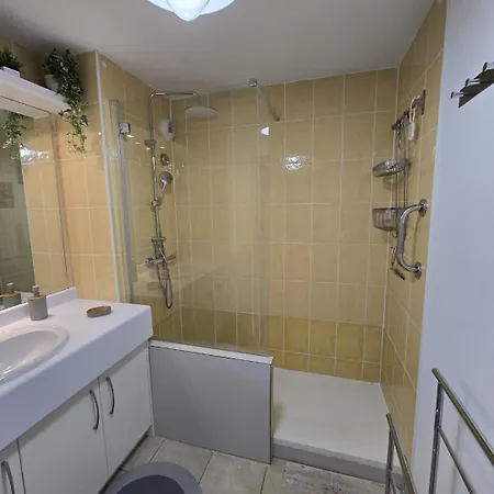 Appartement St Cyprien Coup De Coeur Vue Sur La Saint-Cyprien (Pyrenees-Orientales)